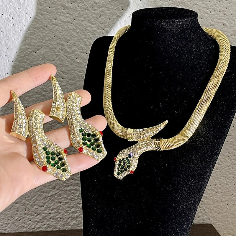 1 conjunto medieval pesado cobra em forma de moda colar brincos jóias