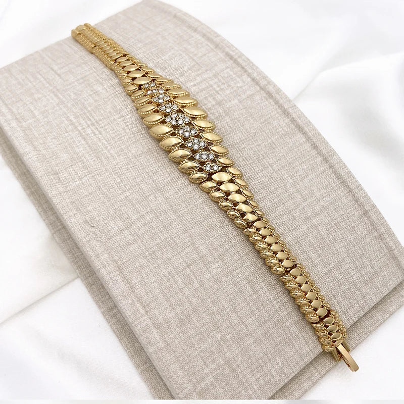 Conjunto de Jóias Banhado a Ouro Dubai para Mulheres, Design de Luxo, Colar Spike, Brincos, Pulseira, Anel, Festa de Casamento, Alta Qualidade