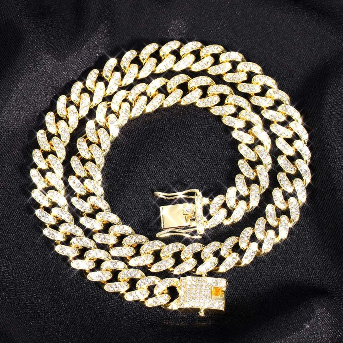 ConjuntoCravejado 3pcs