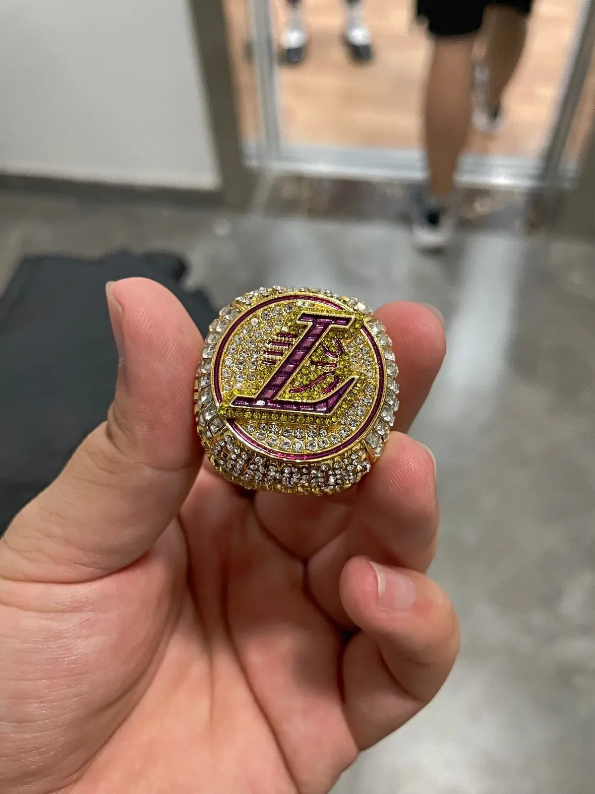 Venda quente anel de campeonato de basquete 2020 lakers flip ring liga jogo completo basquete anel personalizado ornam lembrança adulta presentes