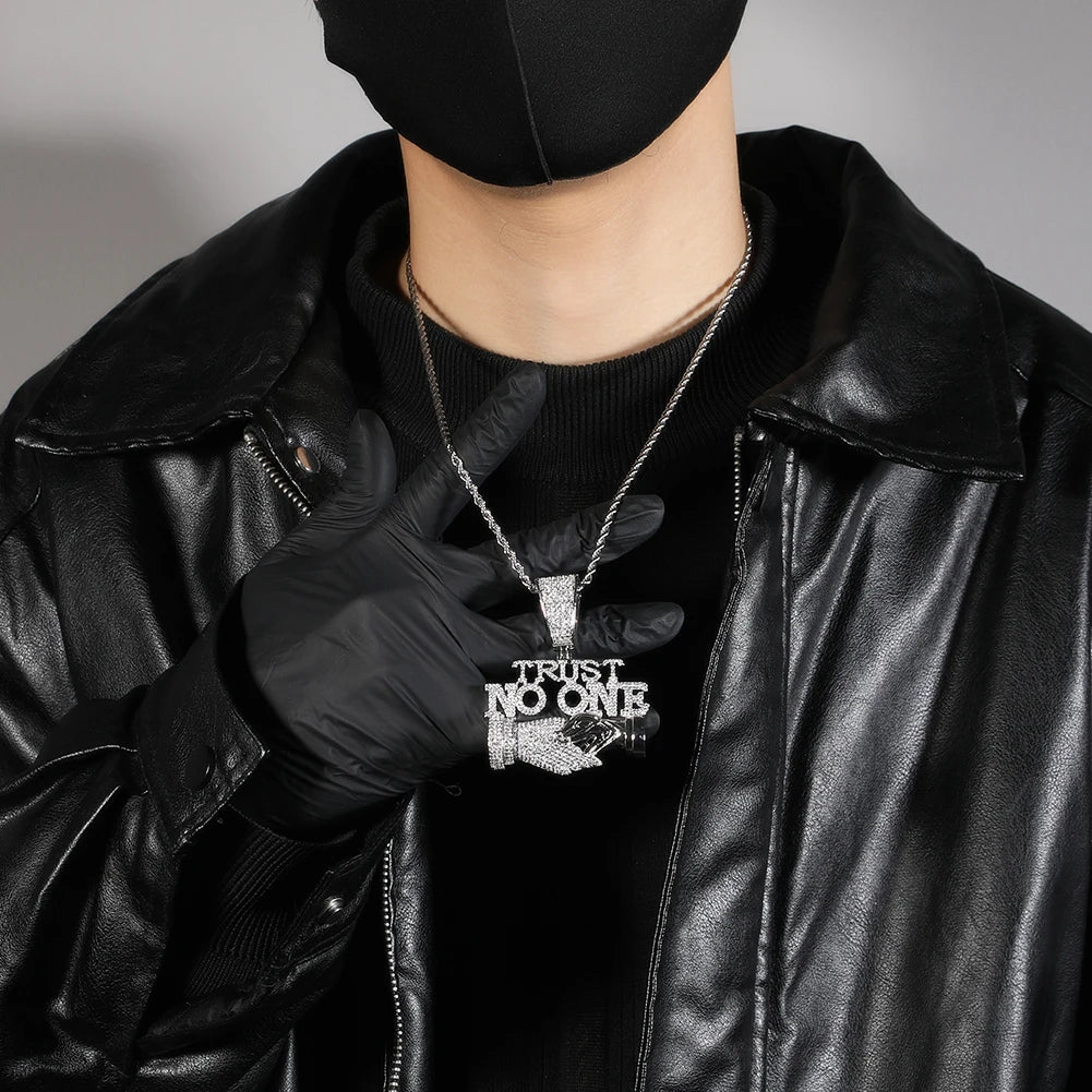 Uwin Trust NO One Pingente Acessórios Punk Gargantilha Homens Hiphop Full Iced Out Colar Homens Corrente Jóias Presente