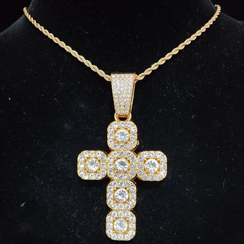 Hip Hop Praça Cruz Colar de Pingente para Homens e Mulheres, 13mm Corrente Cubana, Iced Out Bling Colares, Moda Charme Jóias, Novo