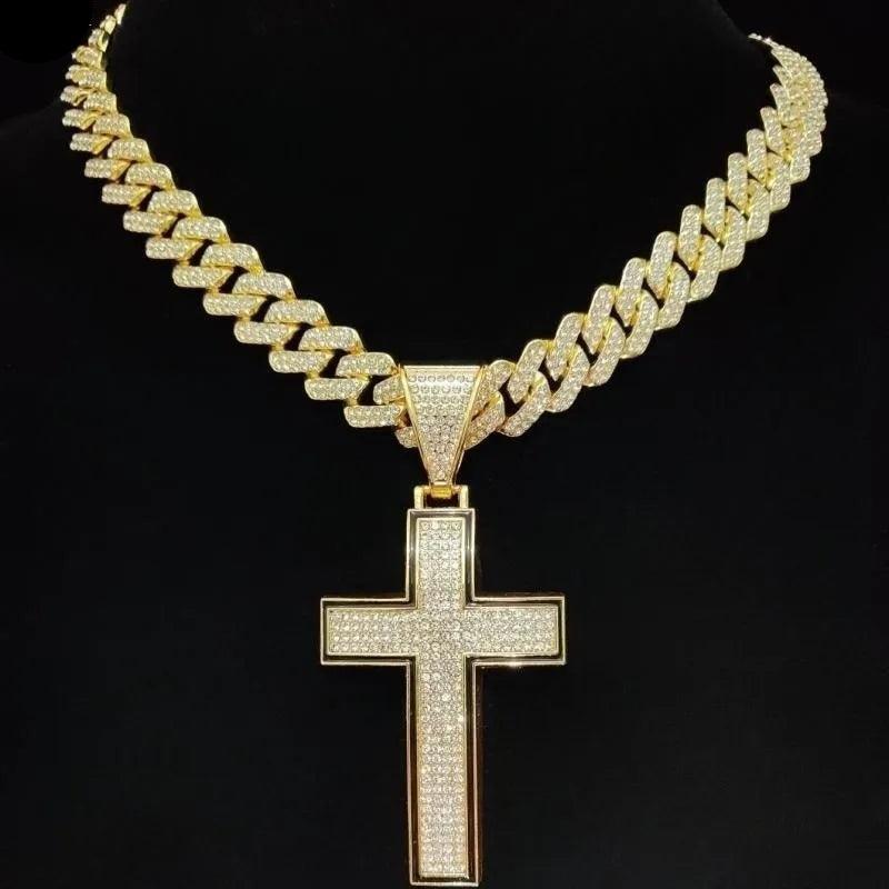 Corrente Cuban Cross Jewelry